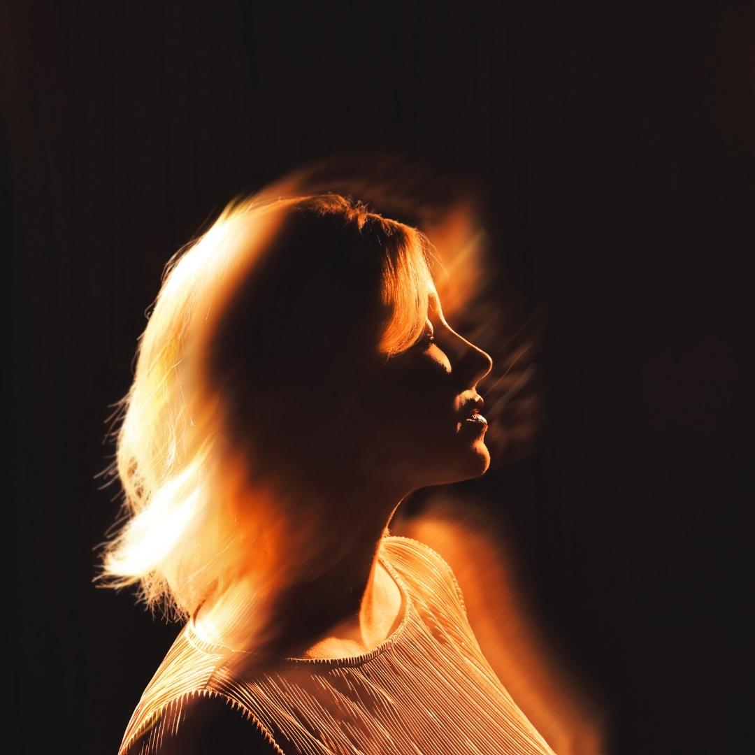 Maggie Rose Early Listening Party of her brand new EP "Cocoon" poster image